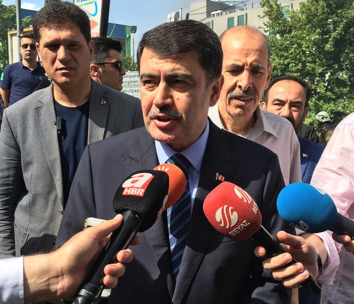 Vali Şahin\'den Bayram Mesajında Sürücülere Uyarı