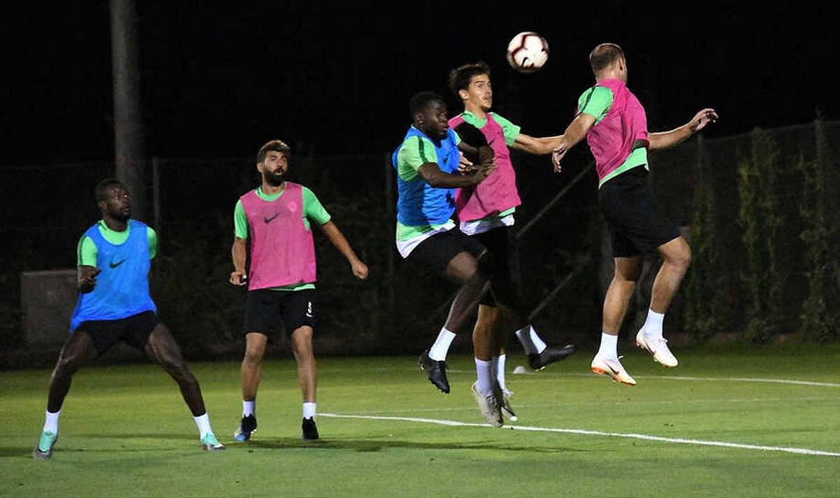 Atiker Konyaspor\'da Bursaspor Maçı Hazırlıkları
