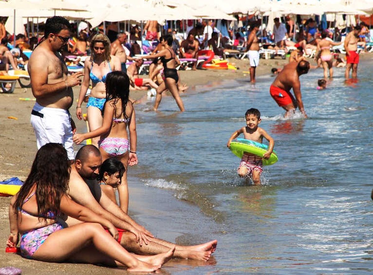 Bodrum\'a 100 Bin Araç, 2 Milyon Tatilci Geldi