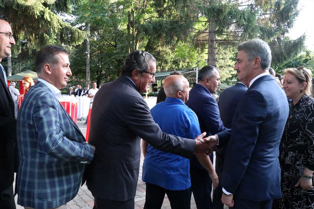 Bolu\'da Kurban Bayramı Kutlanıyor