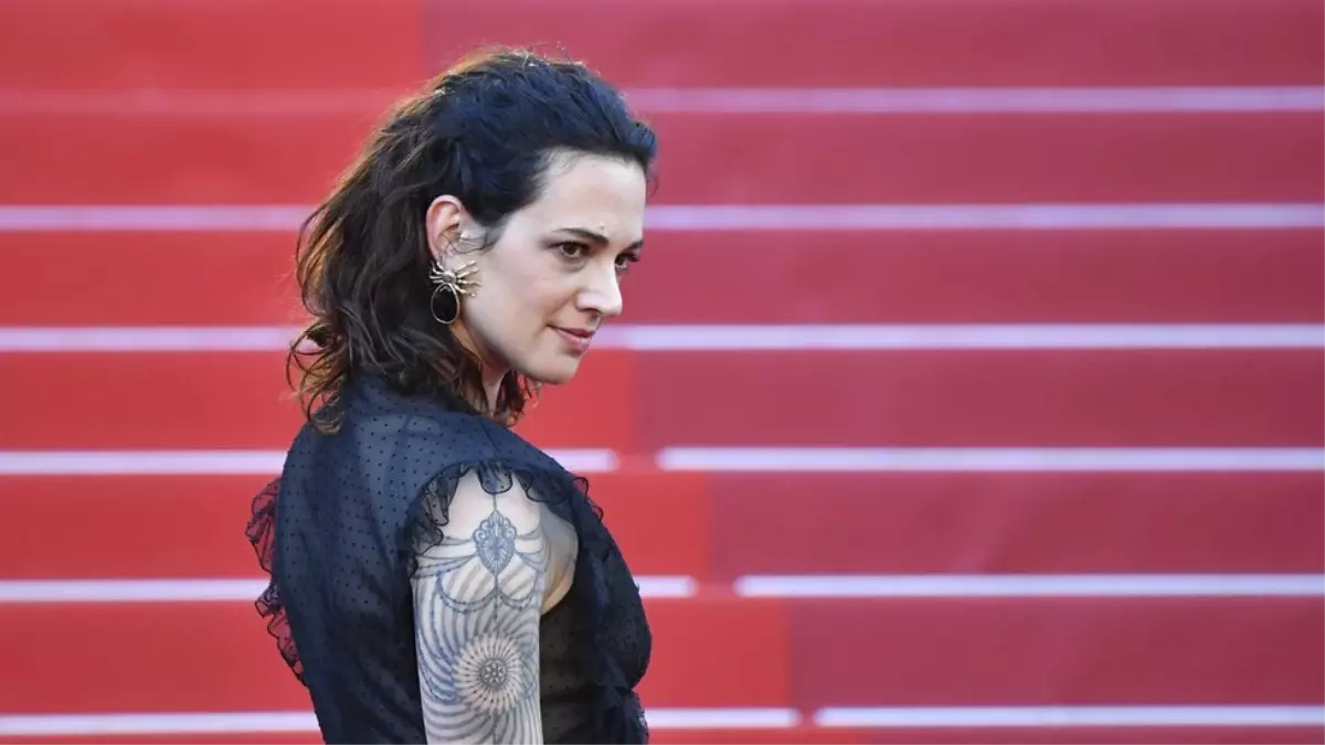 California Polisi, Asia Argento\'ya Yöneltilen Cinsel Taciz Suçlamalarını Araştırıyor