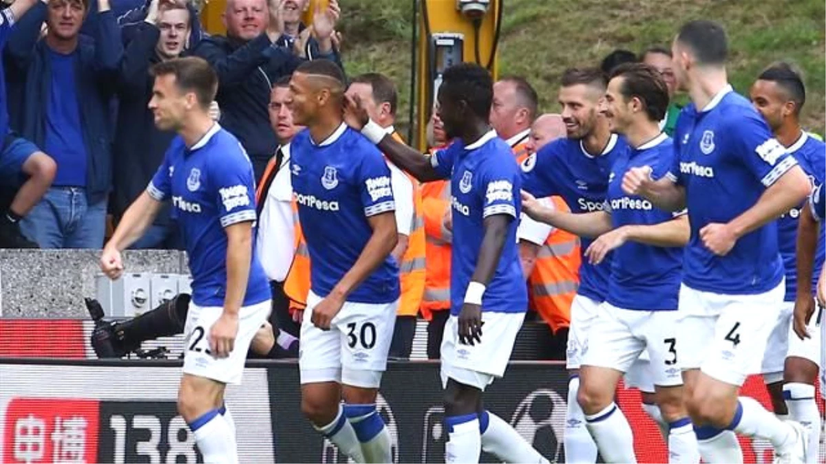 Everton, Sezonun İlk Galibiyetini Aldı