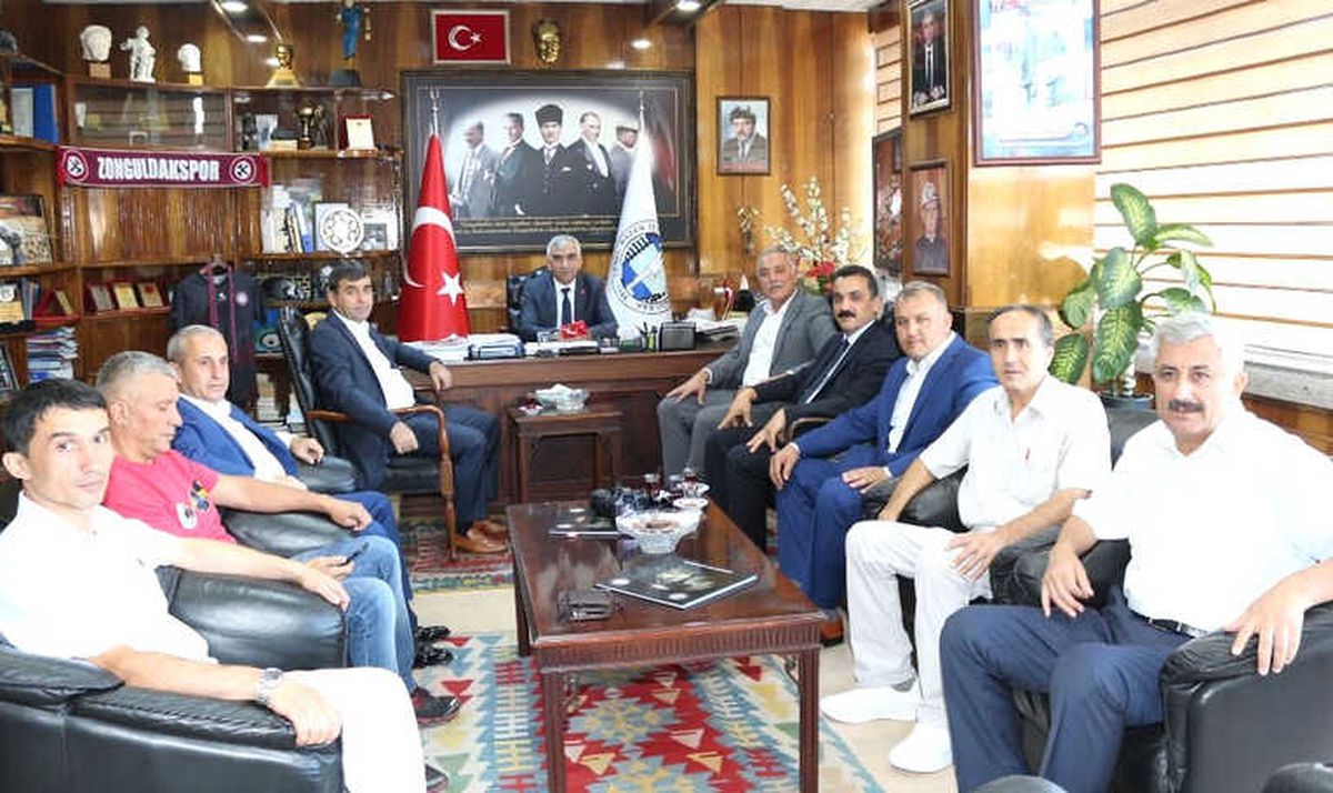 Gmis\'te Bayramlaşma Programı Düzenlendi