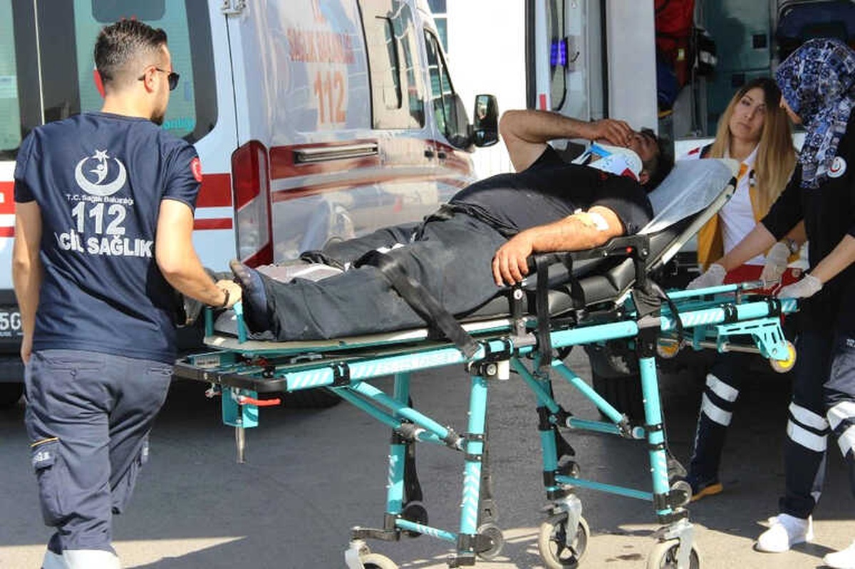 Kendini Kesenleri Görünce Gülüyordum, Benim de Başıma Geldi"