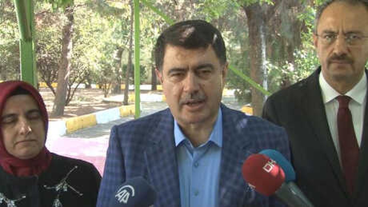 Vali Şahin Çocuk Yuvasını Ziyaret Etti