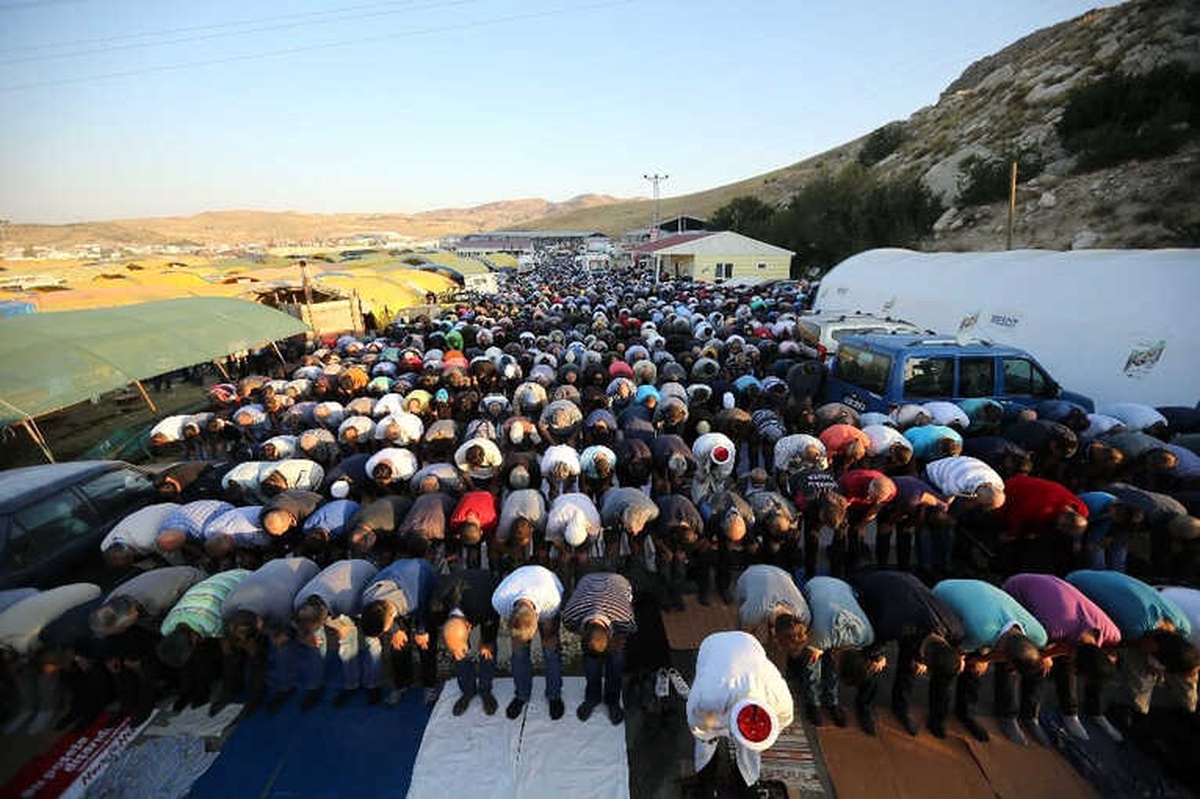 Yenimahalle\'de Kurban Bayramı Coşkusu