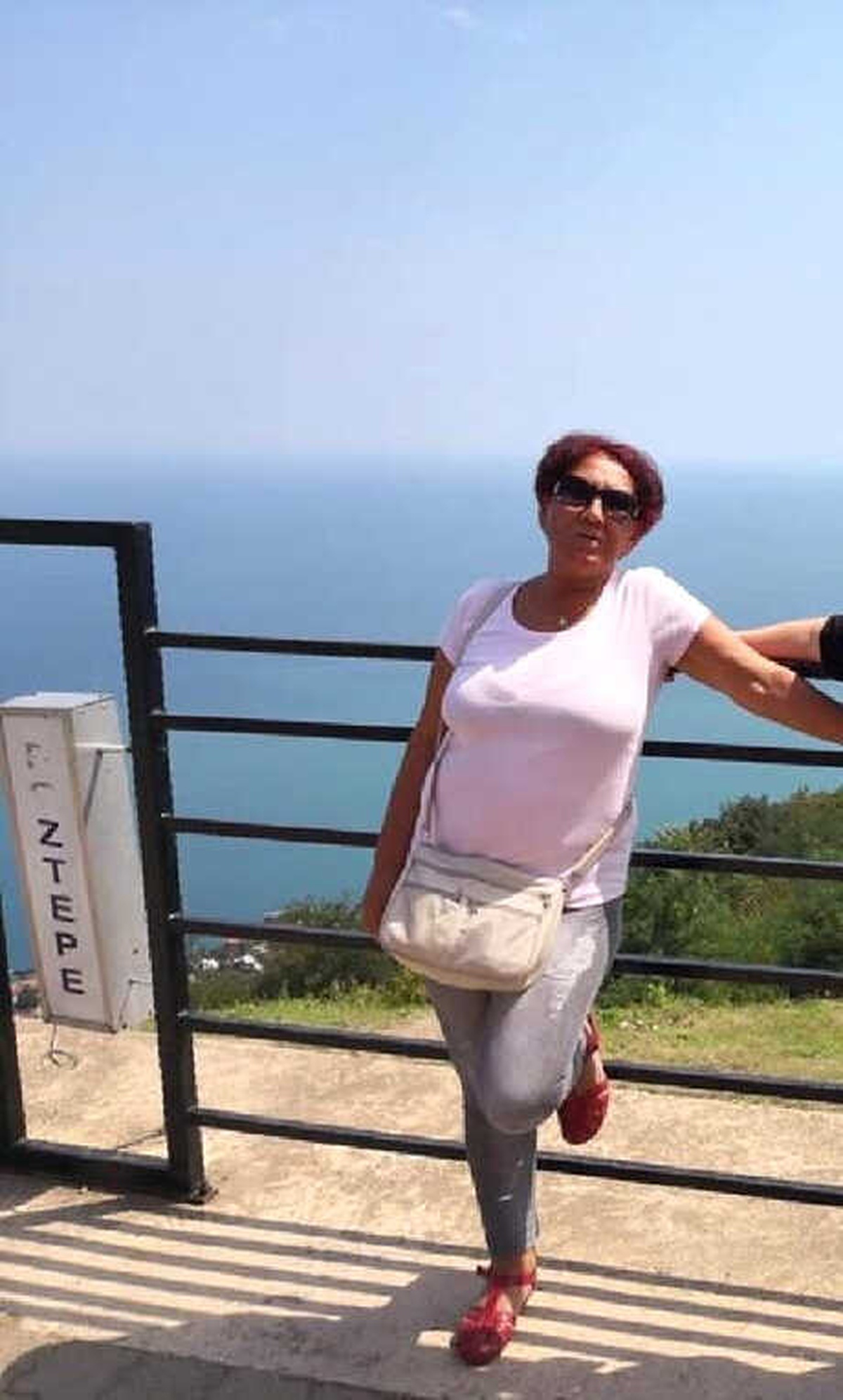 Akü Takviyesi Yapılırken Freni Boşalan Tur Otobüsü, Yolcusunu Ezdi