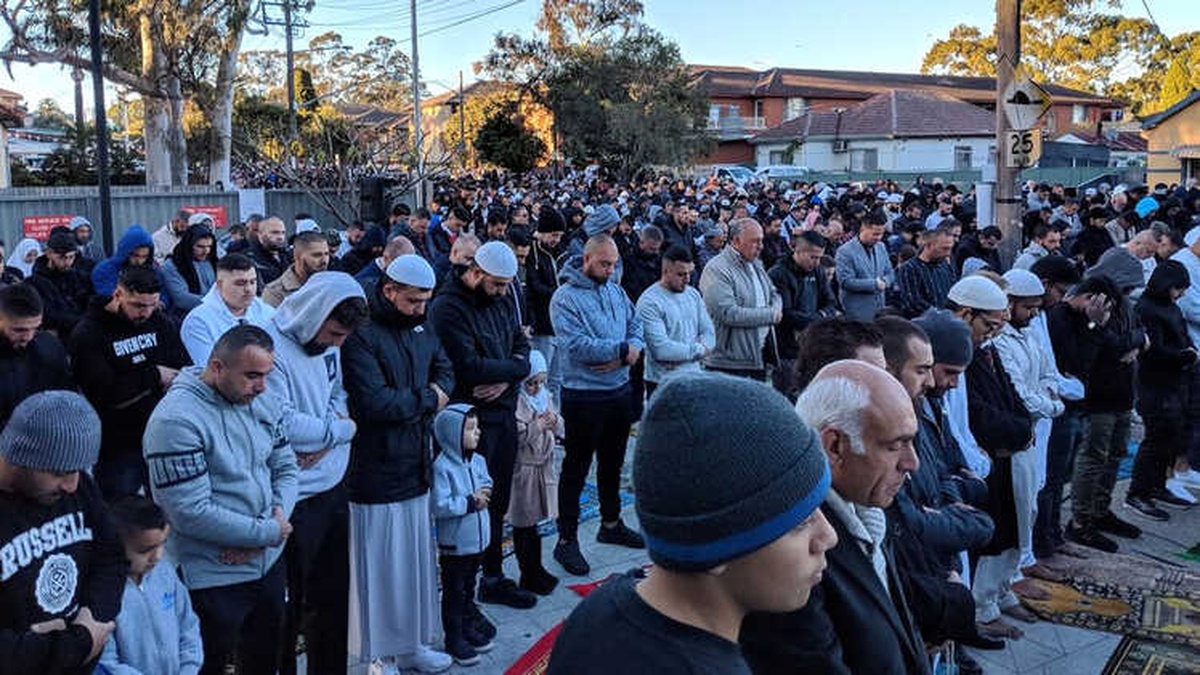 Avustralya\'da Kuraklığa Karşı On Binlerce Müslüman Yağmur Duasına Çıktı