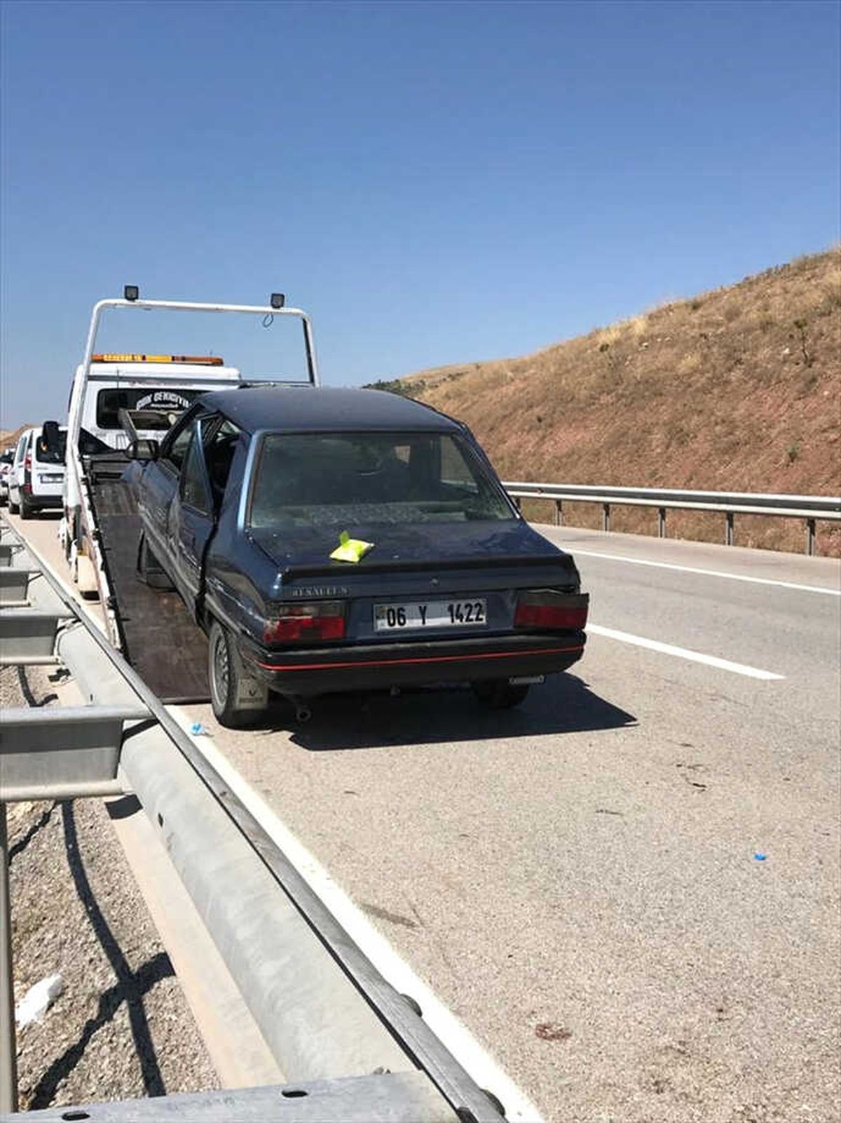 Kırıkkale\'de Trafik Kazası: 1 Ölü, 2 Yaralı