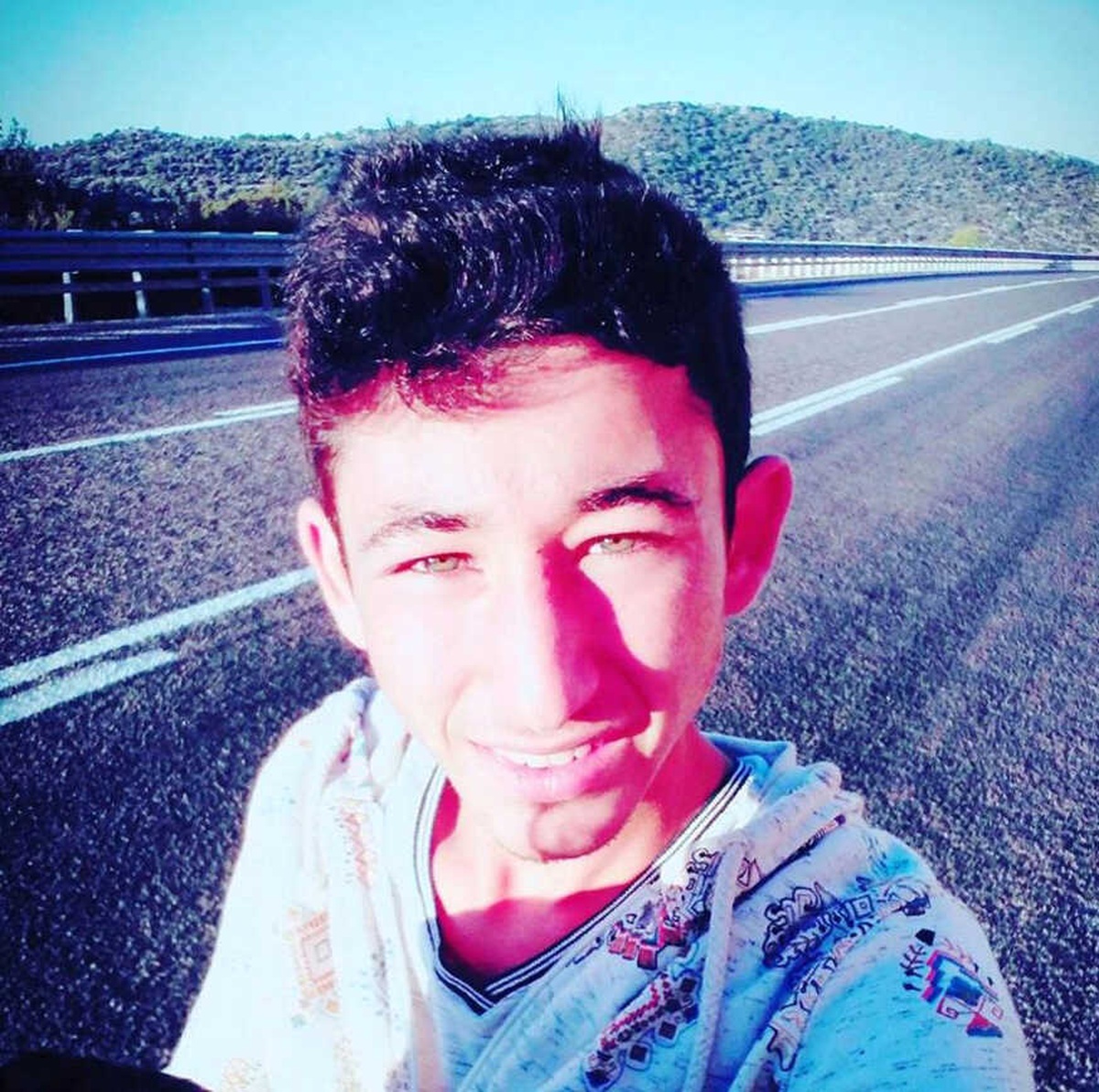 Otomobil ile Motosiklet Çarpıştı: 1 Ölü, 3 Yaralı