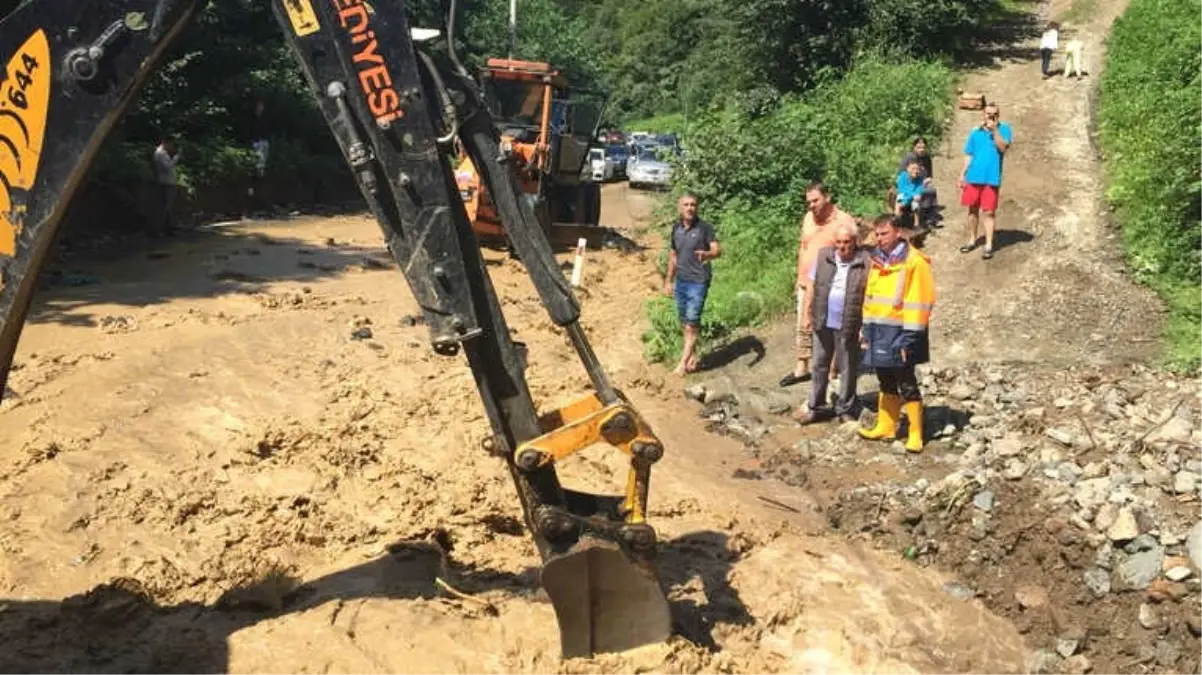 Sümela Manastırı Yolunda Heyelan