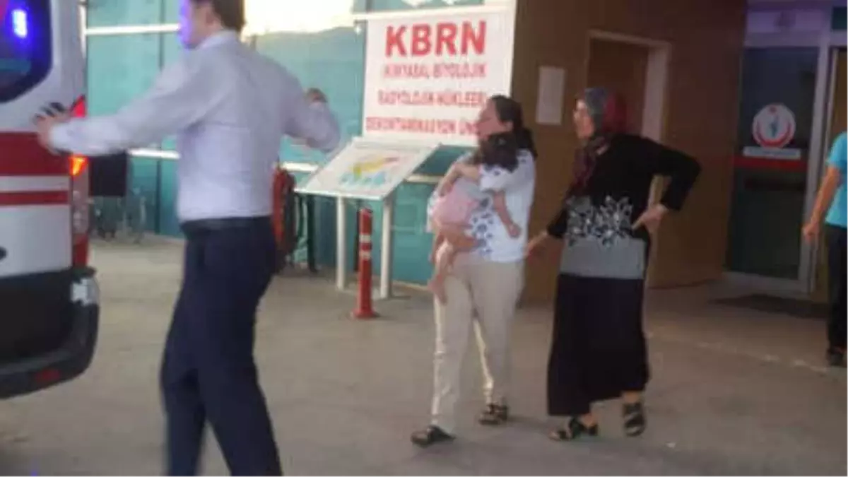 Bursa\'da Balkondan Düşen 1 Yaşındaki Çocuk Ağır Yaralandı