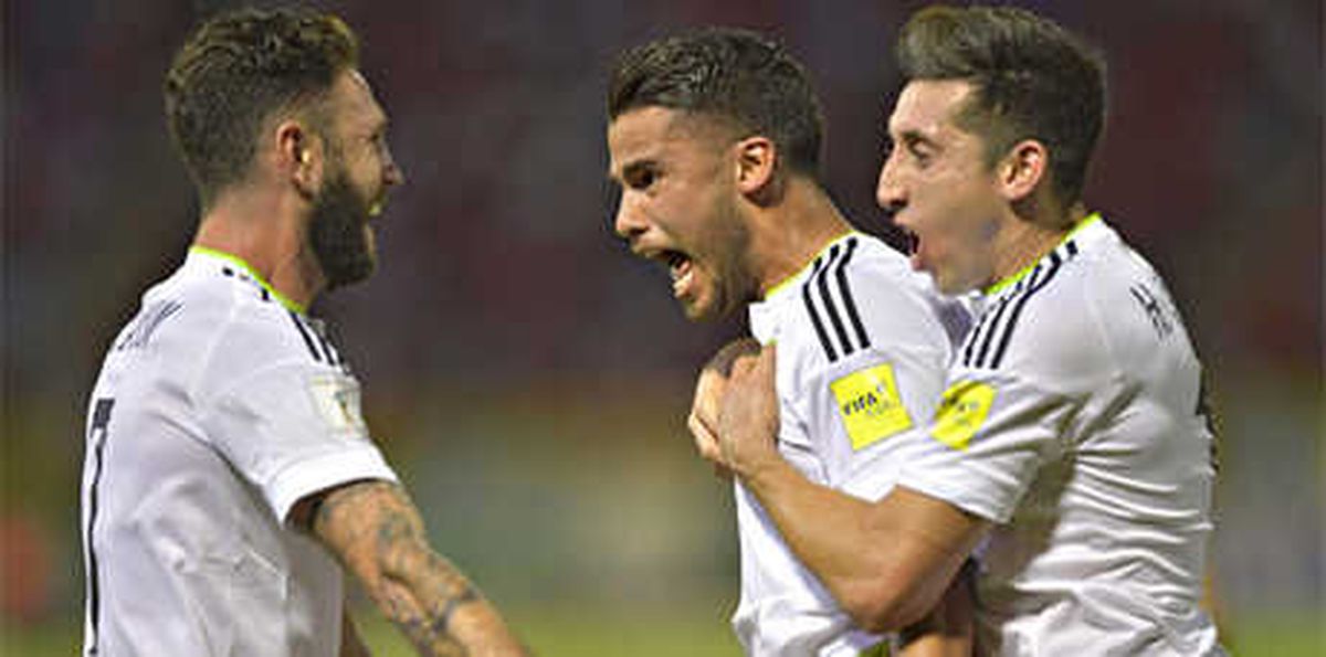 Fenerbahçe\'de Diego Reyes Sürprizi! Geliyor...