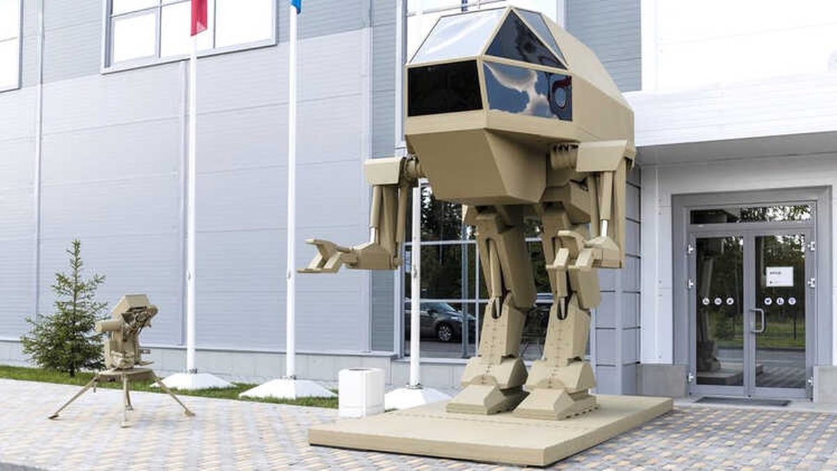 Rus Kalaşnikof\'un Yeni Savaş Robotu Ülkede Alay Konusu Oldu