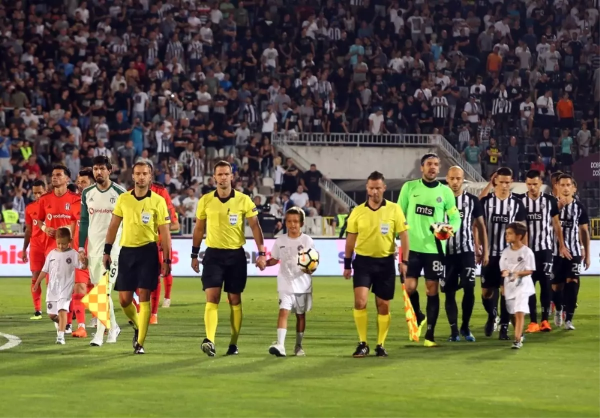 UEFA Avrupa Ligi: Partizan: 1 - Beşiktaş: 1 (İlk Yarı)