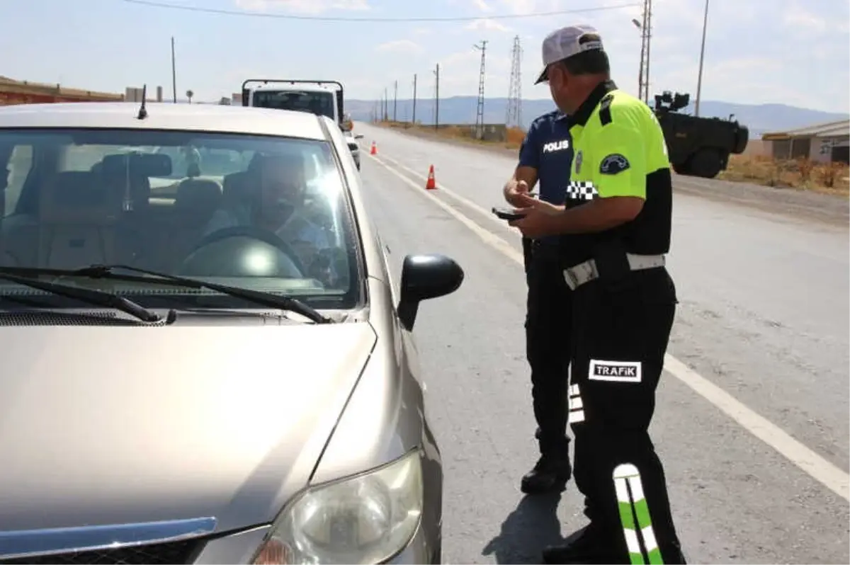 Varto\'da Trafik Denetimleri Sıklaştırıldı