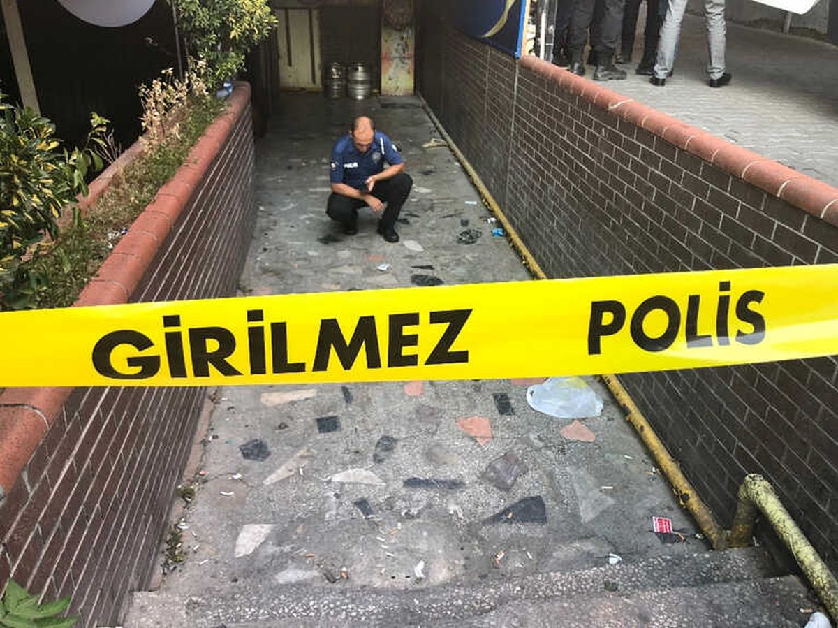 Başkent\'te Kafeye Silahlı Saldırı: 2 Yaralı