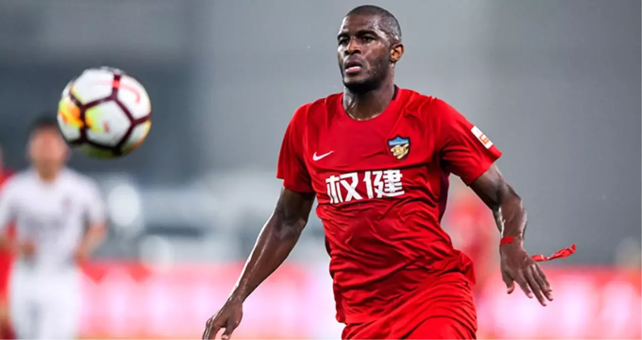 Galatasaray, Anthonys Modeste\'yi \'Drogba Taktiğiyle\' Transfer Etmek İstiyor