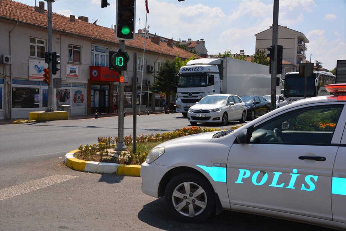 Banaz\'ta Trafikte Yoğunluk