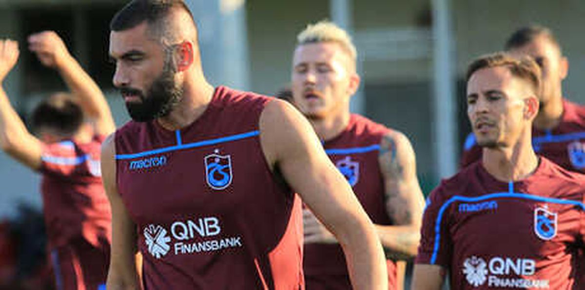 Burak Yılmaz: \'Hiçbir Yere Gitmiyorum\'