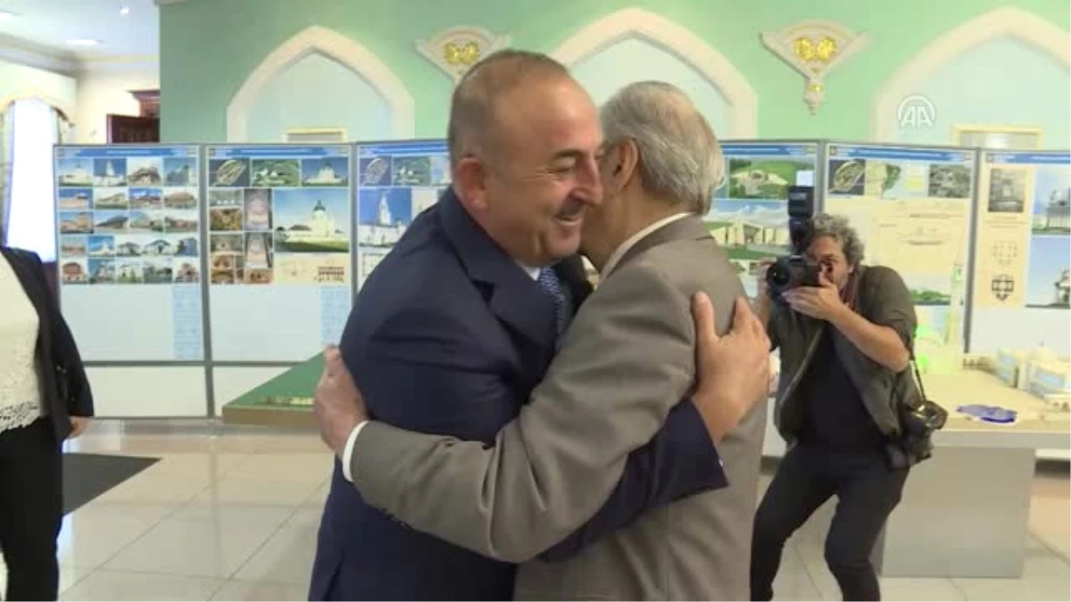 Çavuşoğlu, Tataristan Cumhuriyeti Devlet Danışmanı ve Birinci Cumhurbaşkanı Şaymiyev ile Görüştü