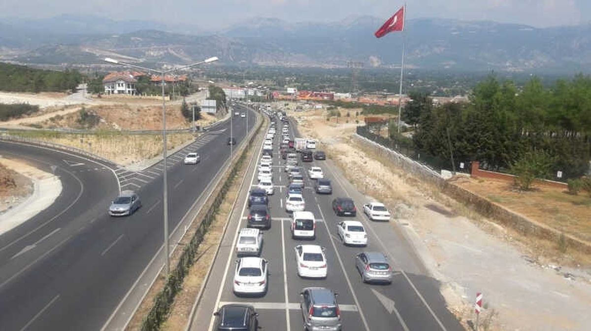 Geri Dönüyorlar