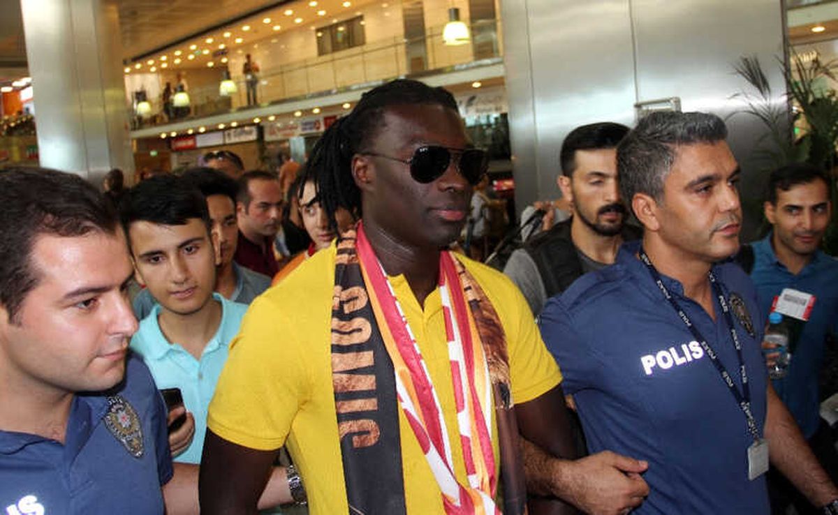 Gomis İstanbul\'dan Ayrıldı