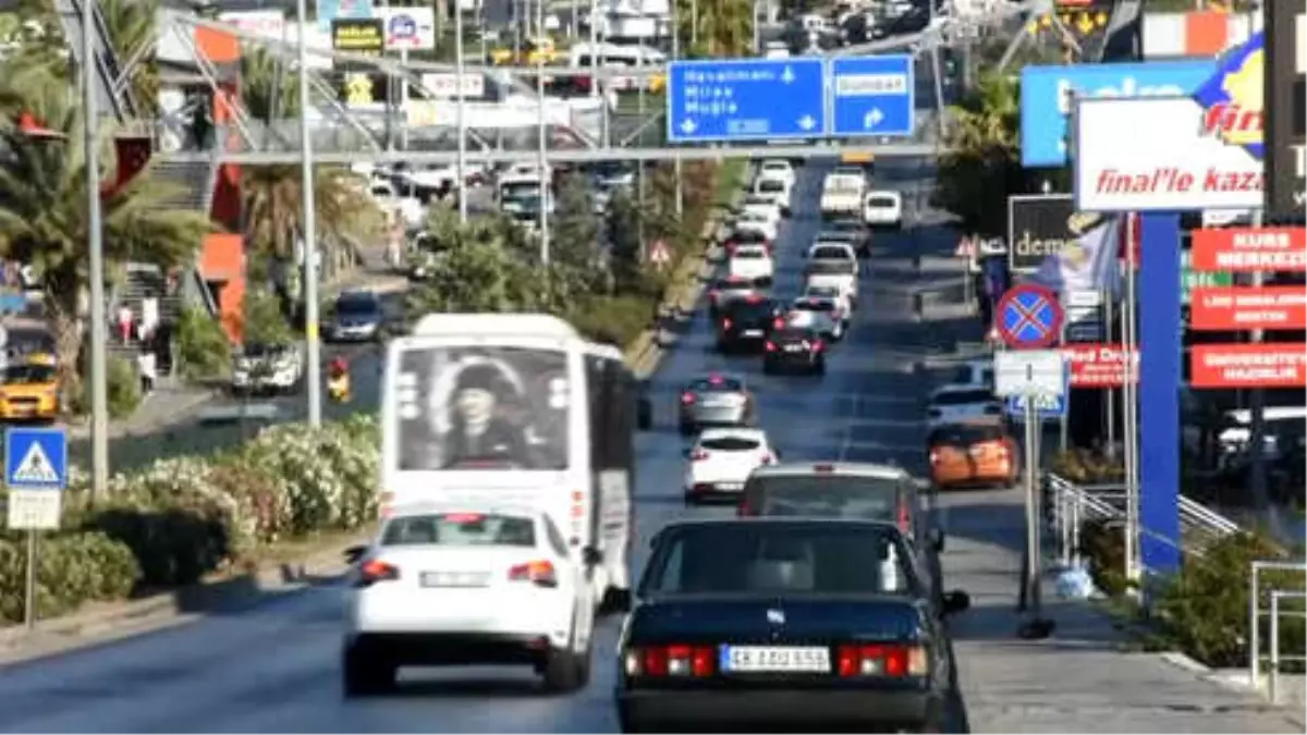 Güney Ege\'de Tatilciler Dönüş Yolunda