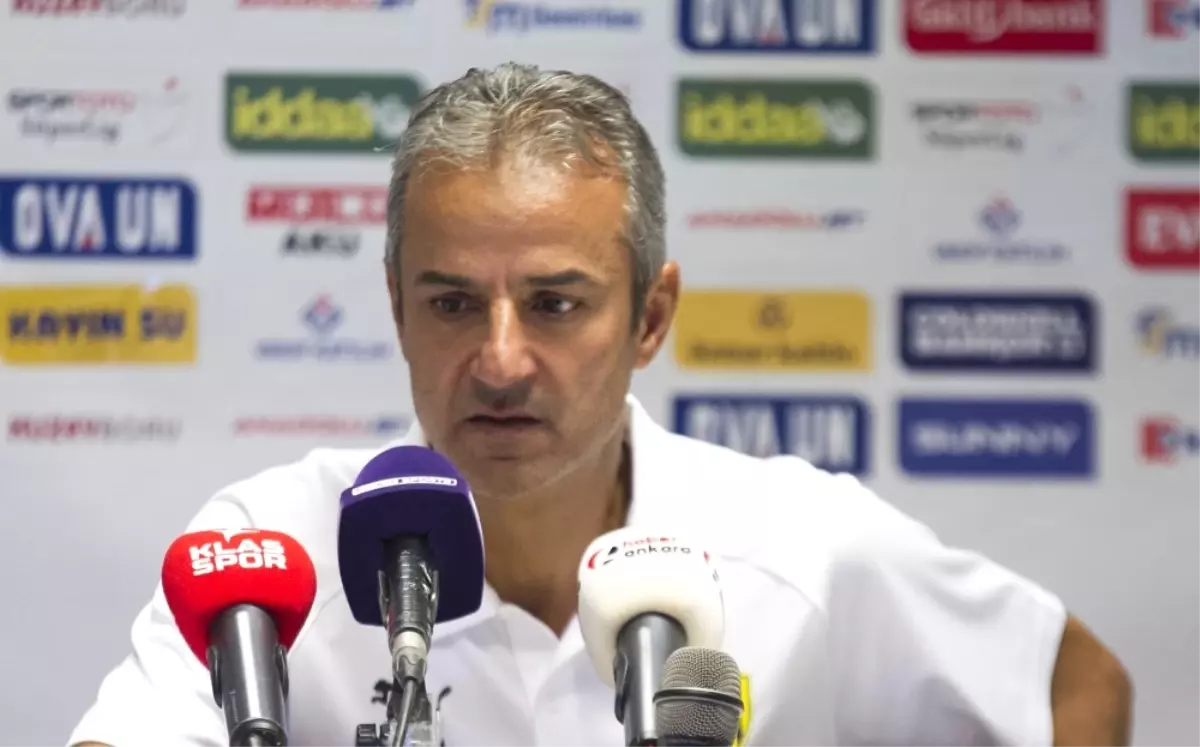 İsmail Kartal: "O Pozisyonda Net Bir Faul Var. Bunda Abartacak Bir Şey Yok"