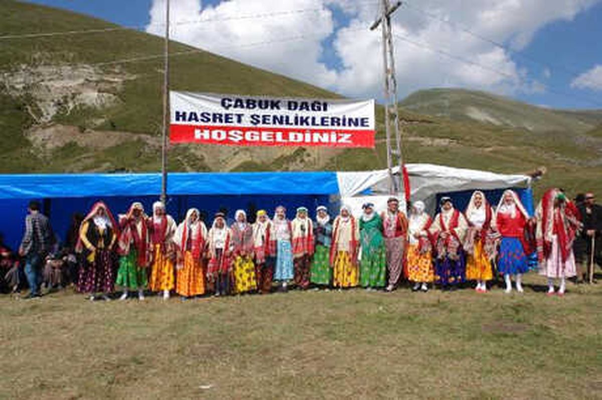 Kirazalan Çabuk Dağı Şenlendi