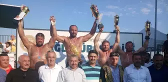 Sancaktepe'de Başpehlivan Ali Gürbüz Oldu