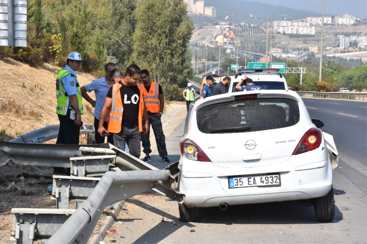 Bariyerlere Çarpan Araçta 2 Kişi Yaralandı