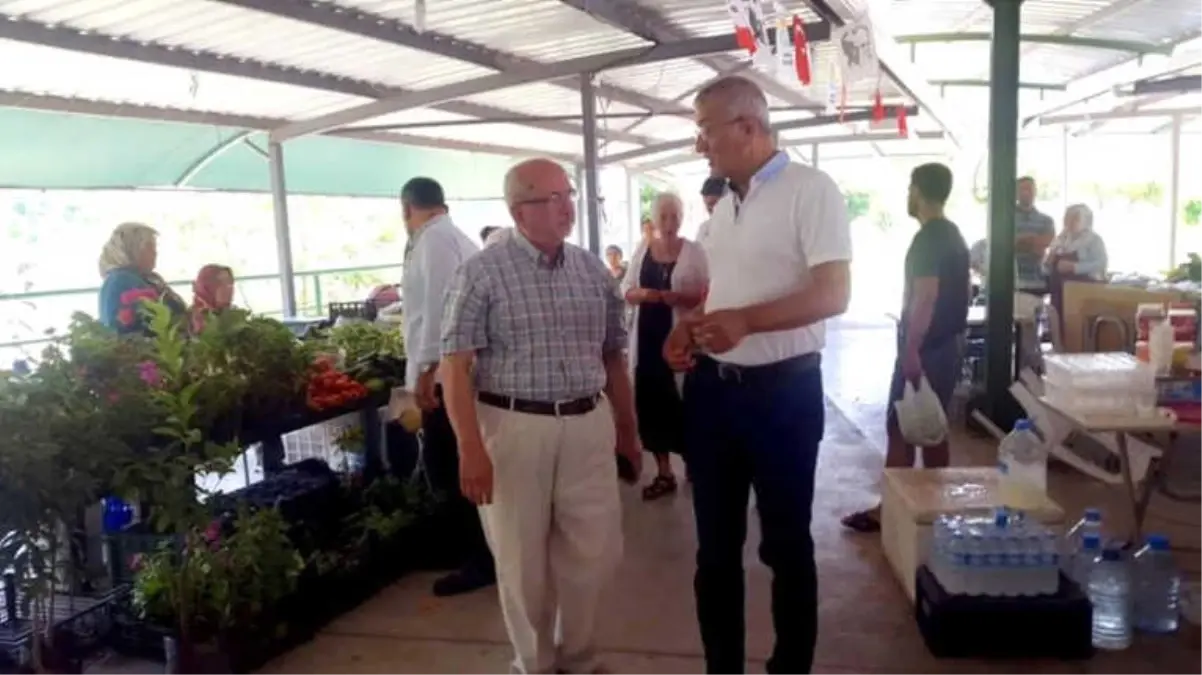 Başkan Albayrak, Mersin\'de Kadın Üretici Pazarında İncelemelerde Bulundu