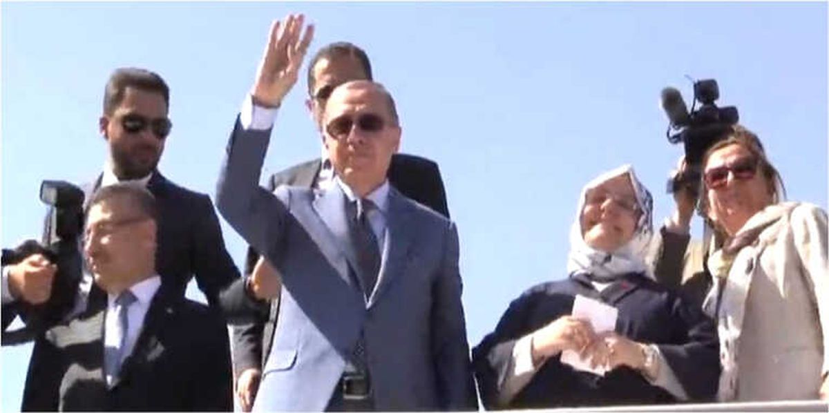 Cumhurbaşkanı Erdoğan, Selçuklu Mezarlığını Ziyaret Etti