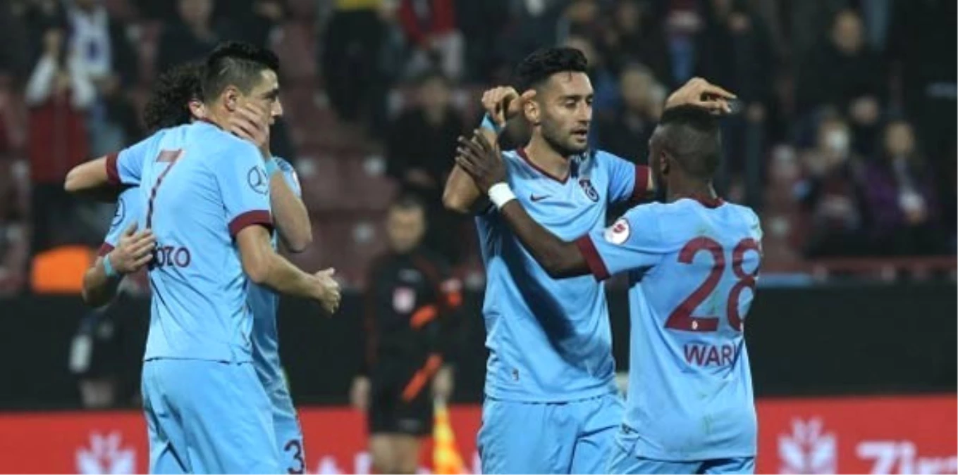 Evkur Yeni Malatyaspor, Trabzonspor\'dan Mustafa Akbaş ile Anlaşmaya Vardı