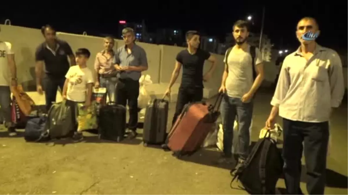 Otobüs Firması İstanbul\'a Giden 20 Yolcuyu Yolda Bıraktı