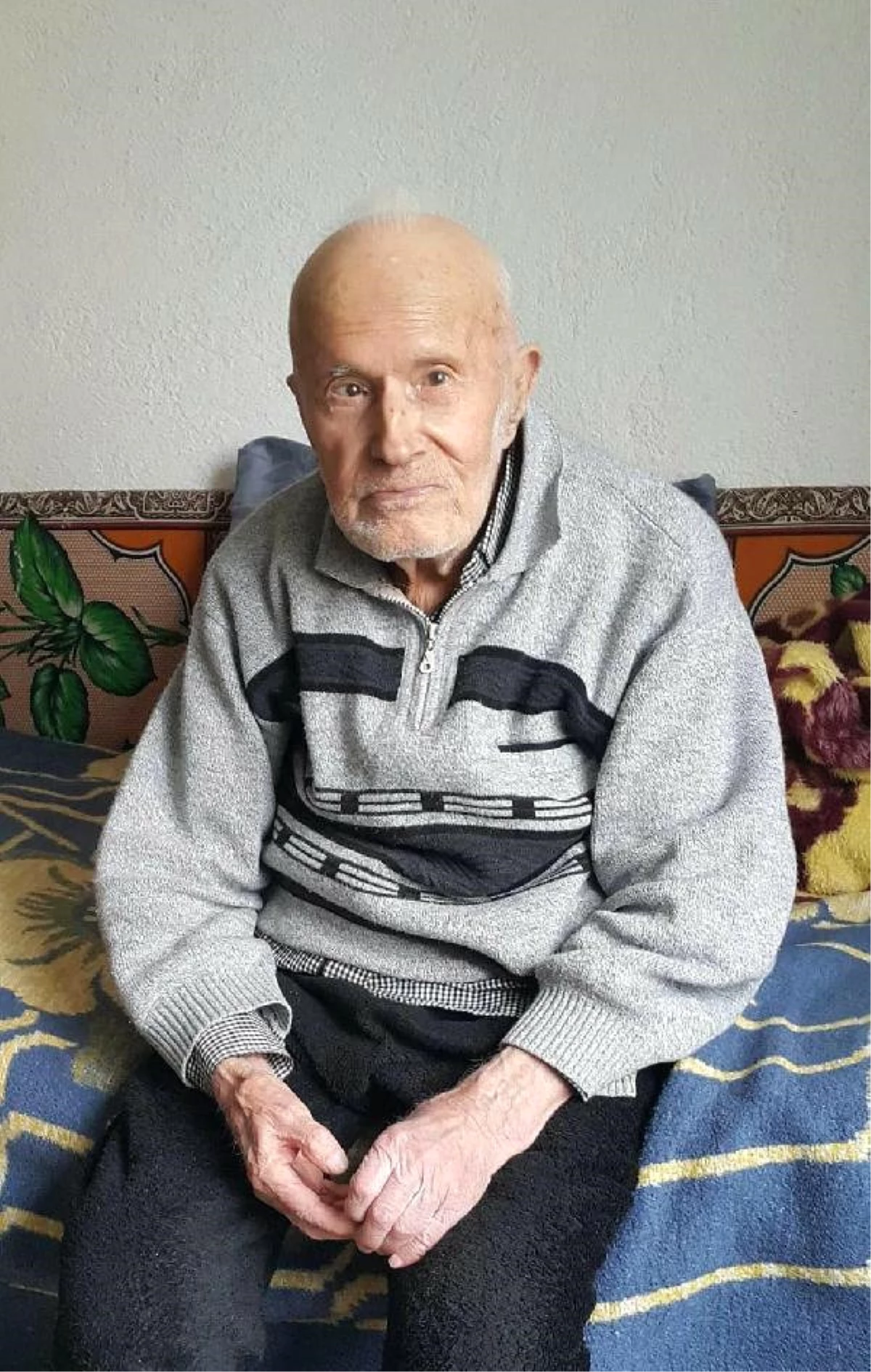 6 Yaşındayken Yunanlara Esir Düşen Ali Osman Dede, 102 Yaşında Öldü