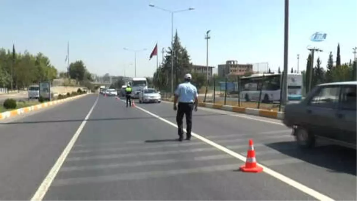 Adıyaman\'da Bayram Tatilinde Trafik Denetimleri Olumlu Sonuç Verdi: Kazalar %15 Azaldı