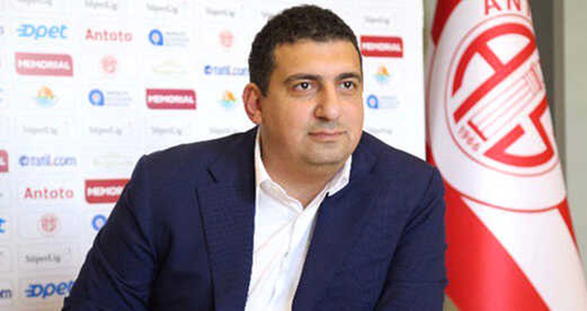 Antalyaspor\'da Eski Başkan Ali Şafak Öztürk Geri Dönüyor