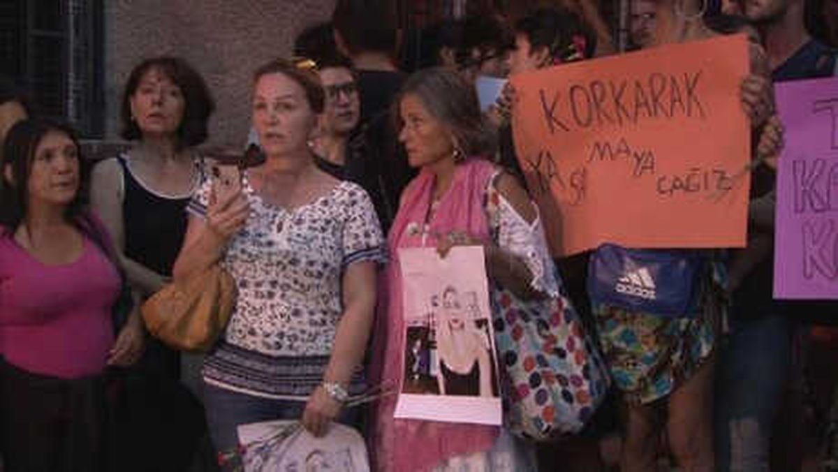 Beyoğlu\'ndaki Cinayet Protesto Edildi