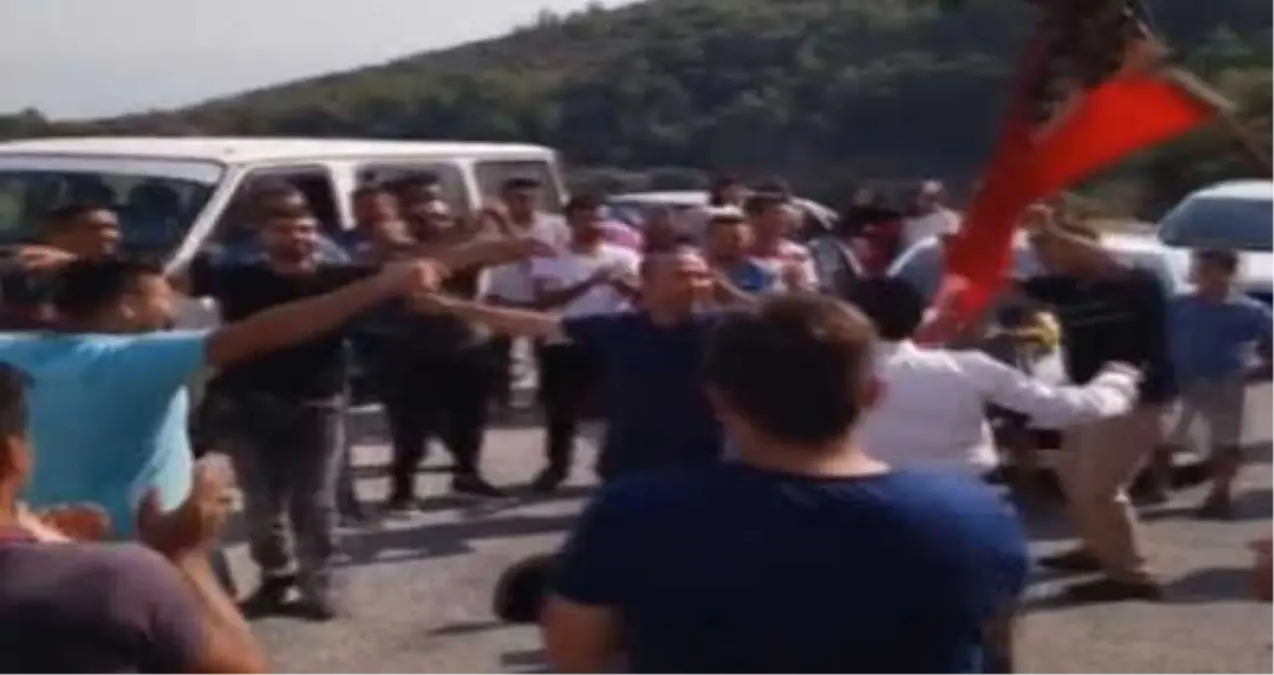 Halayda İstek Parça Kavgası: 2\'si Ağır 16 Yaralı