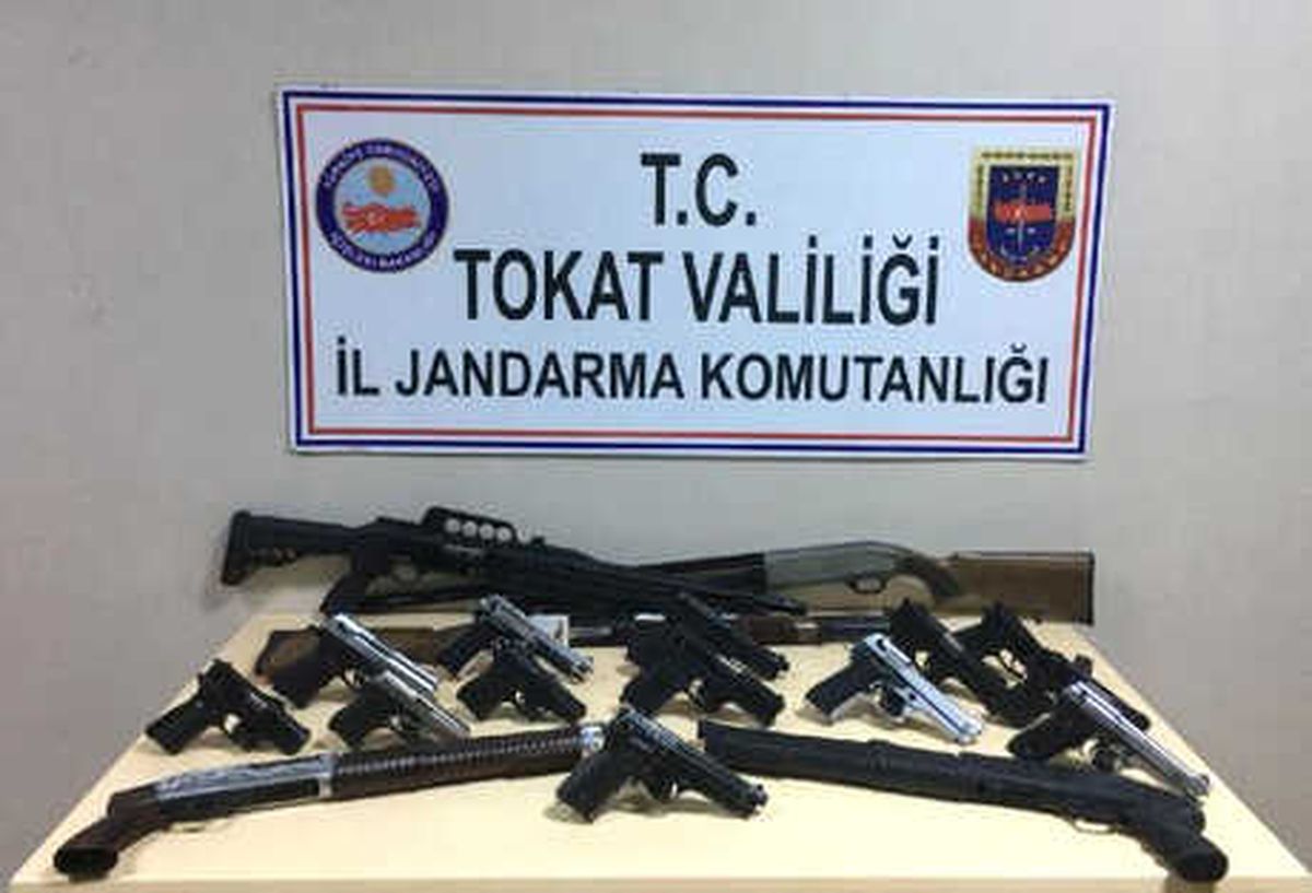 Jandarmadan Tebdili Kıyafetle Düğünlerde Silah Denetimi