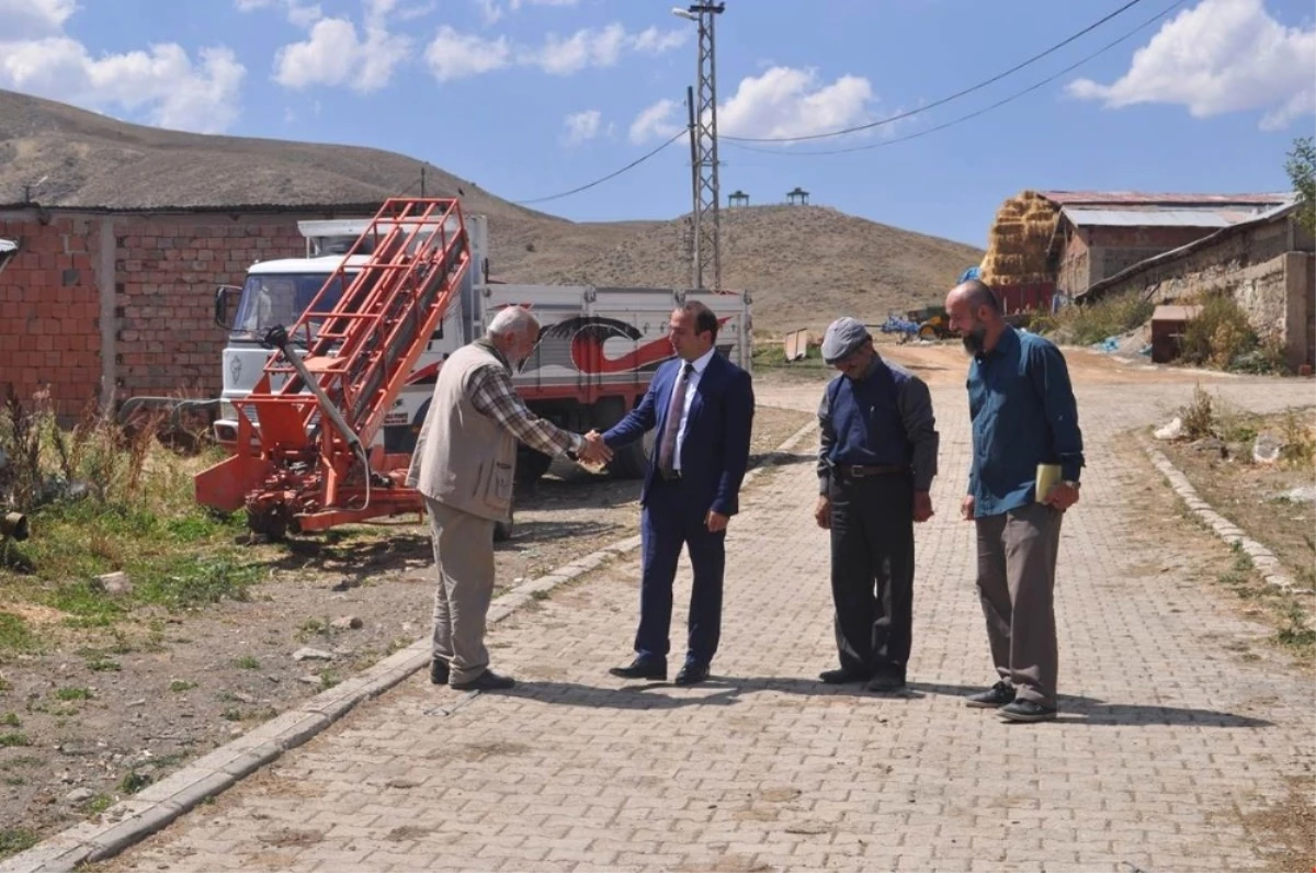 Kaymakam Erdoğan\'ın Köy Ziyaretleri