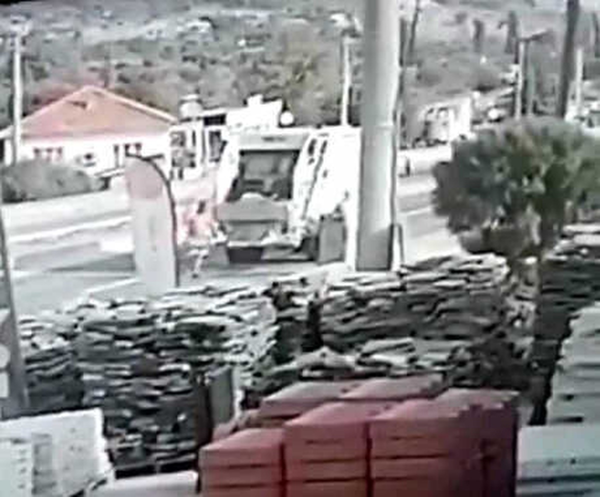 Üç Kişinin Yaralandığı Kaza Güvenlik Kamerasında