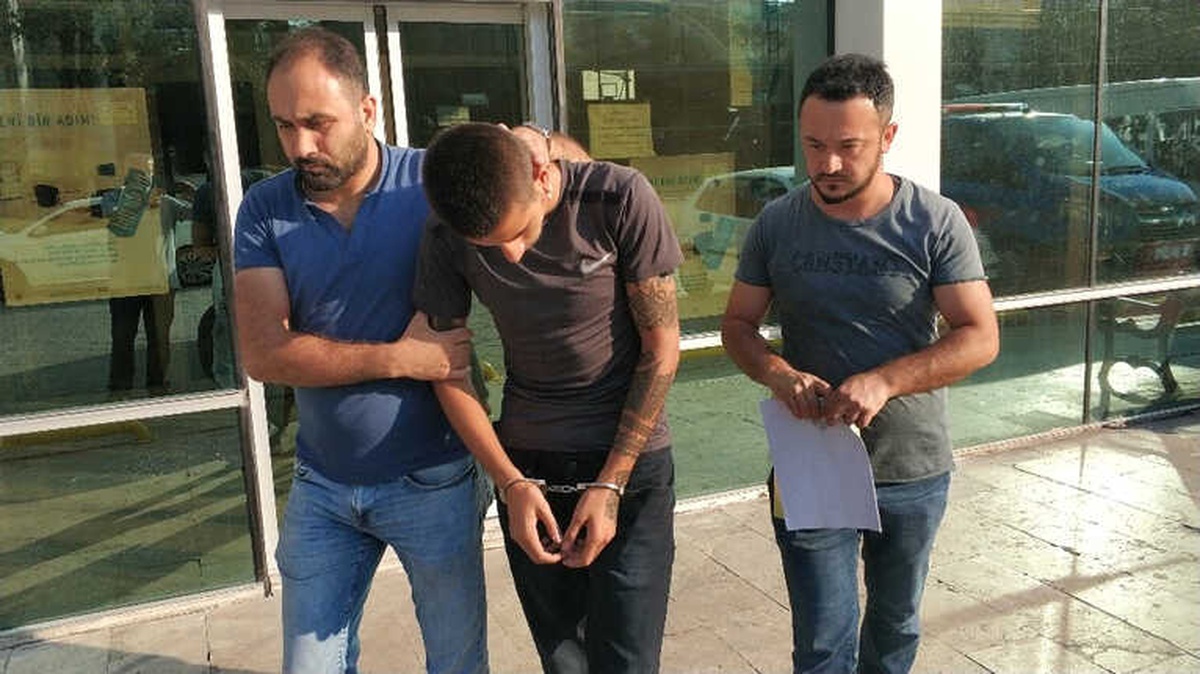 Uyuşturucu Hapla Yakalanan Genç Tutuklandı