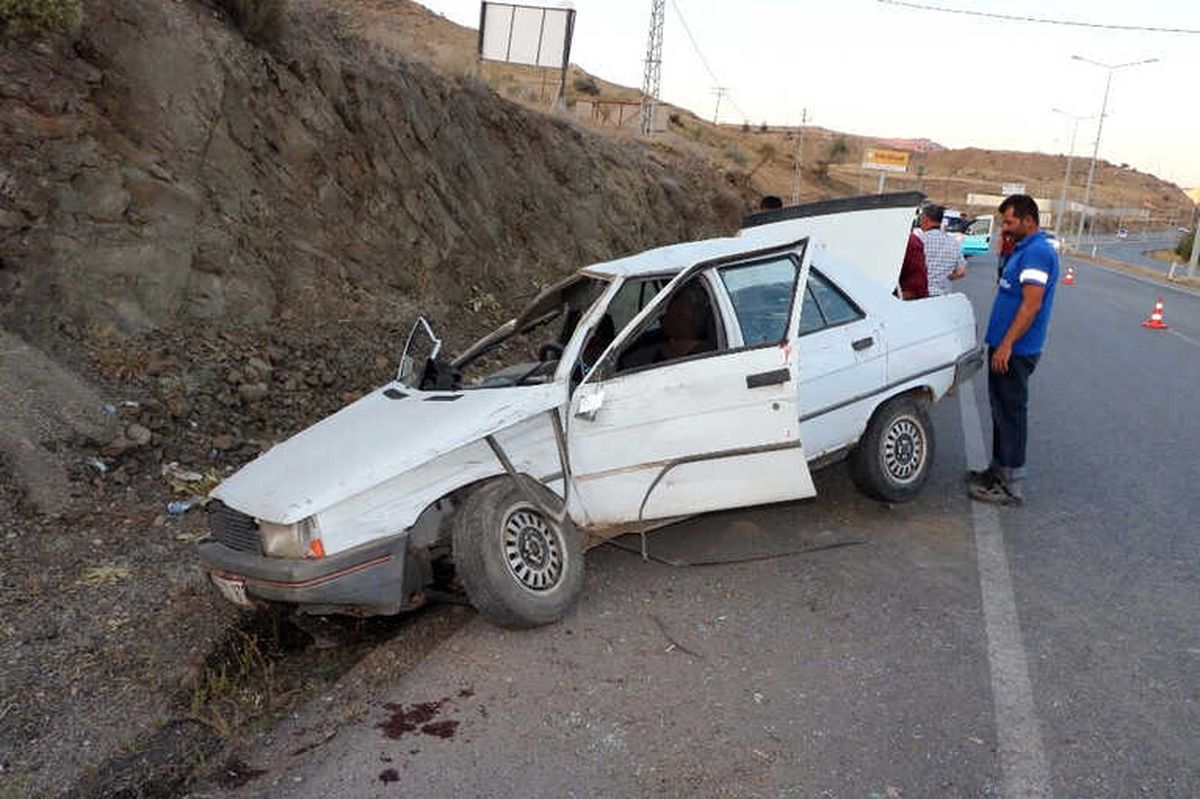 Yozgat\'ta Trafik Kazası: 4 Yaralı