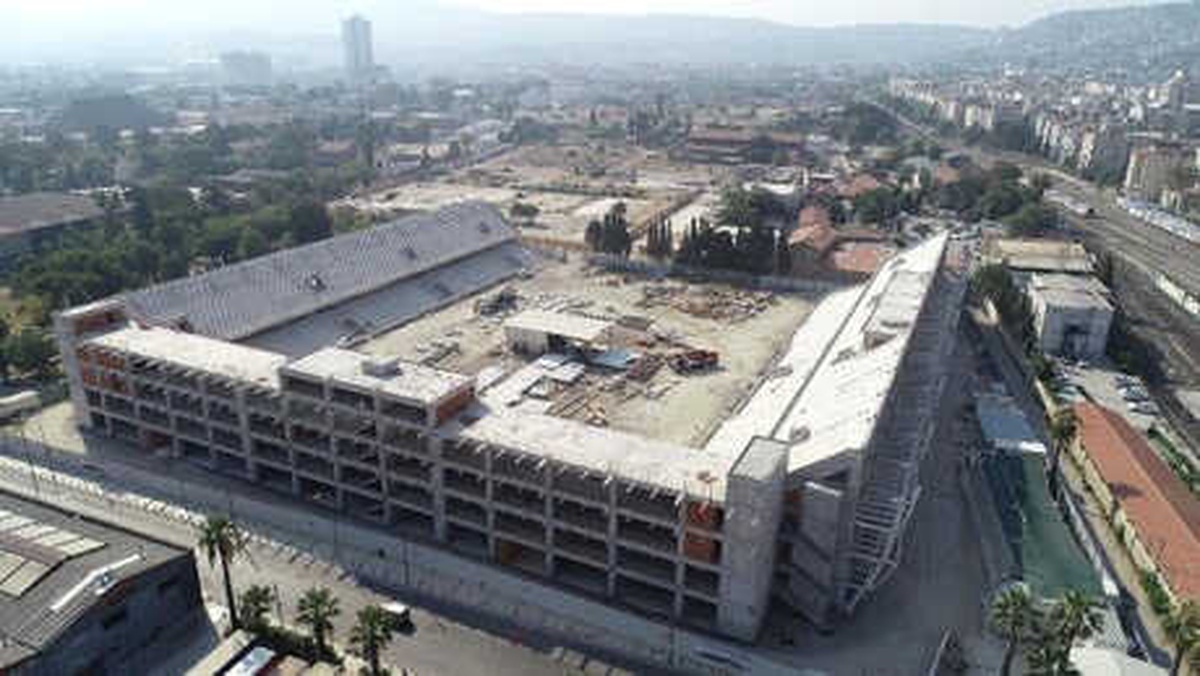 Alsancak Stadı\'nda Tribünler Tamamlandı, Sıra Çelik Konstrüksiyonda