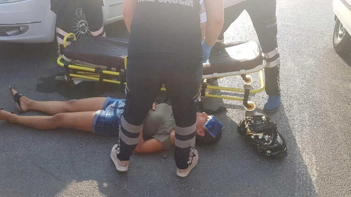 Evin Duvarına Çarpan Sürücü Aracını Bırakıp Kaçtı