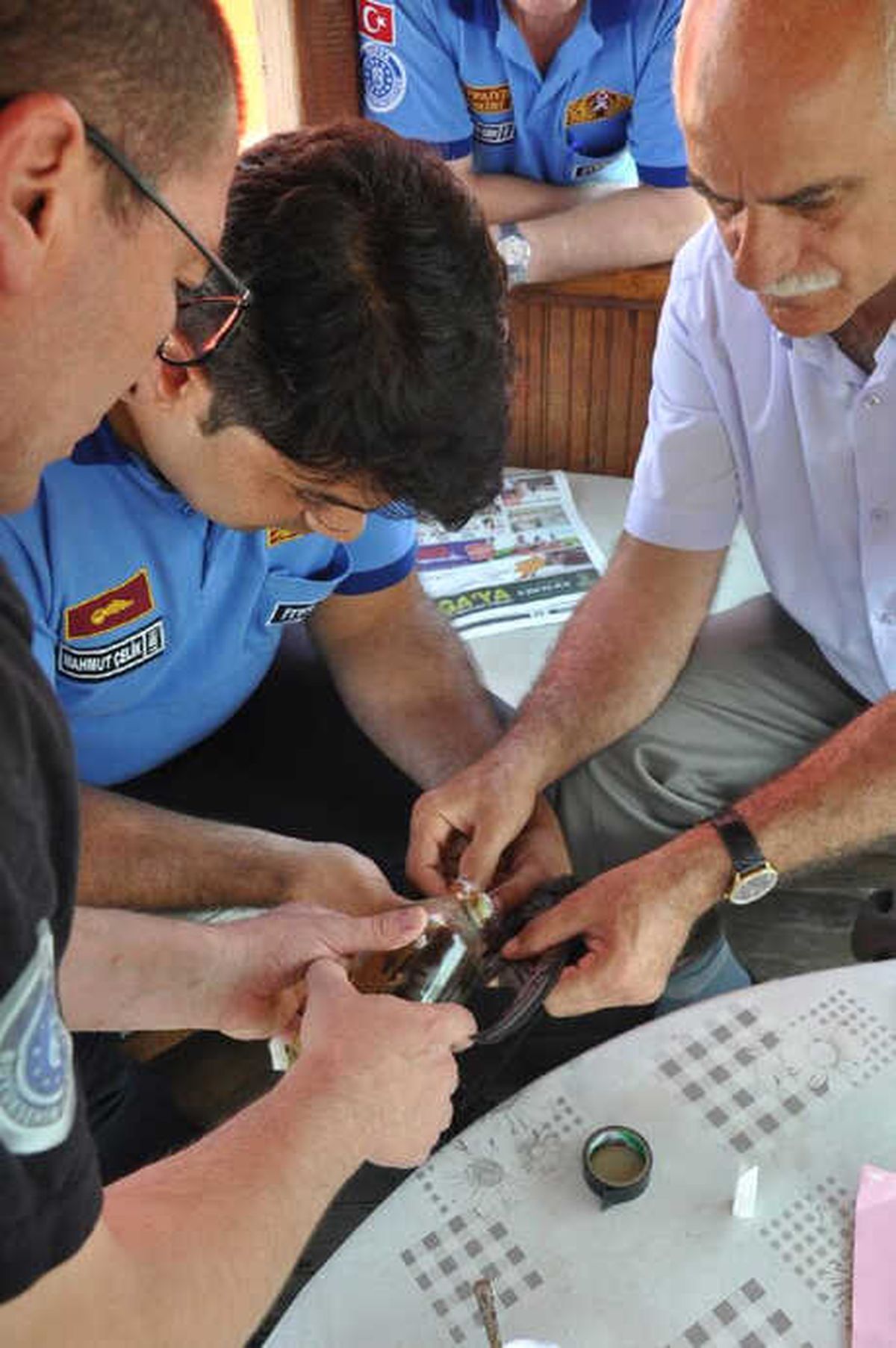 İpe Takılarak Ayağı Kırılan Ebabile İlk Müdahale İtfaiye Erinden