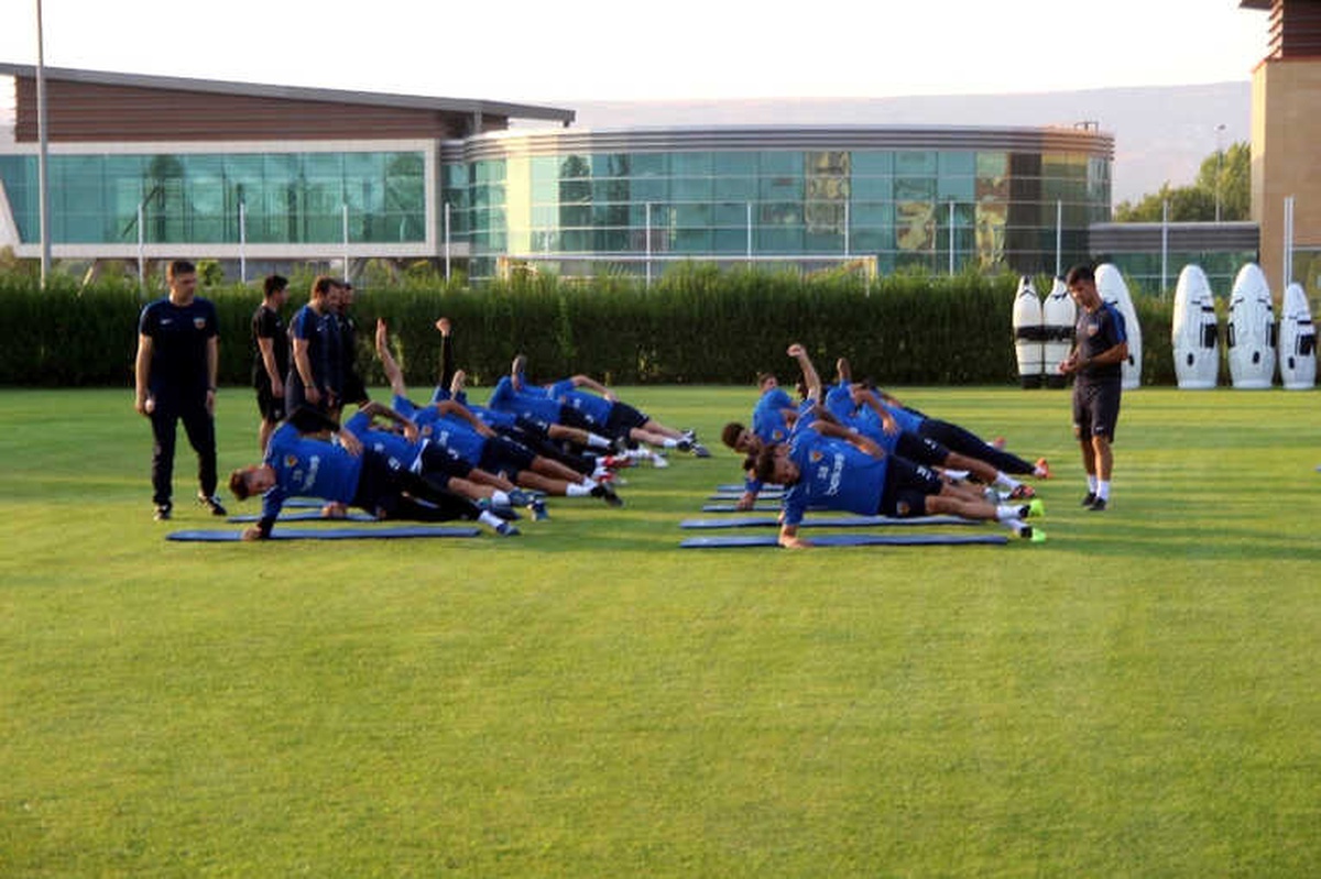 Kayserispor\'da Fenerbahçe Mesaisi Başladı